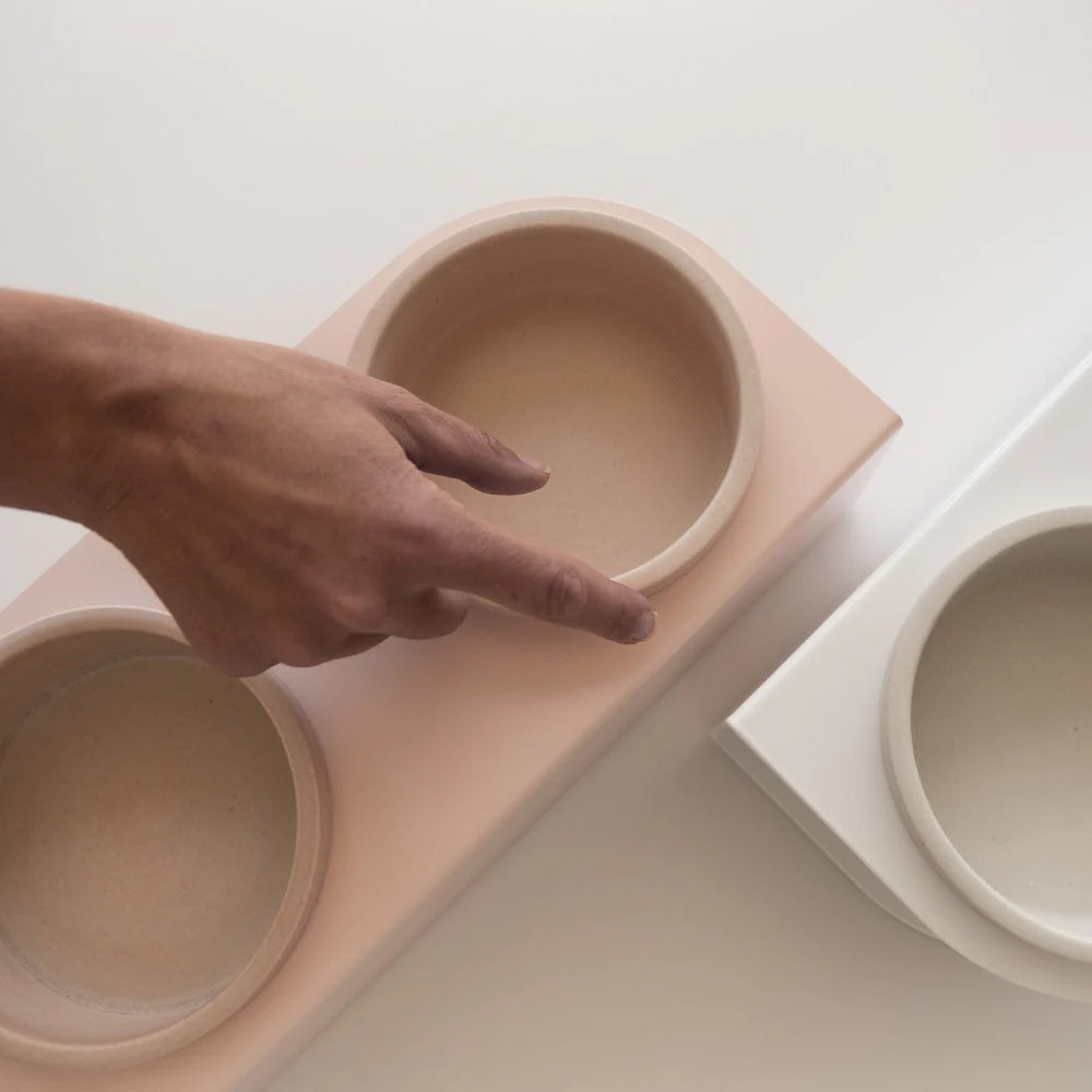 Semicolon Mini Dog Feeder